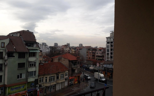 Studio 16A Vasil Aprilov 64 - Plovdiv