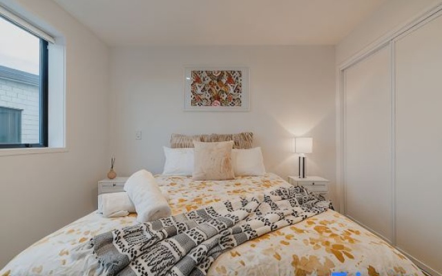 Madhouse Comfort - 2-BR Haven on Tuam Street — 3-star hotel in Christchurch