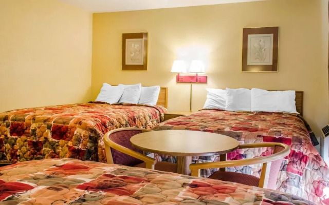 Rodeway Inn