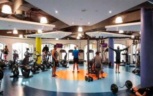 Lovely 3BR Unit w Beach View JBR