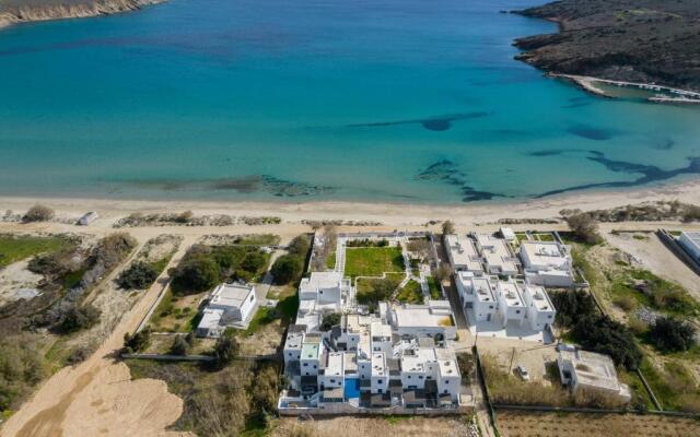 Paros 3 bedrooms Messonette for 6 persons by MPS
