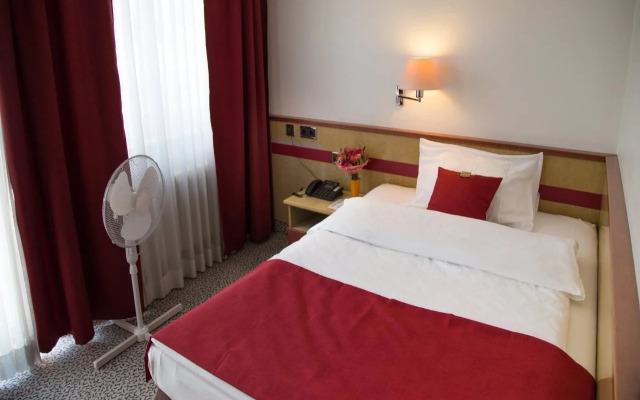 LeoMar Flatrate Hotel