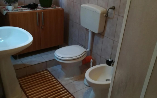 casa in palazzo Graffeo Eva