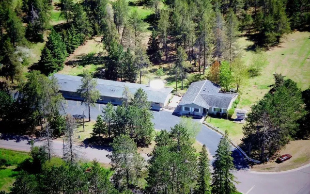 Edelweiss Motel
