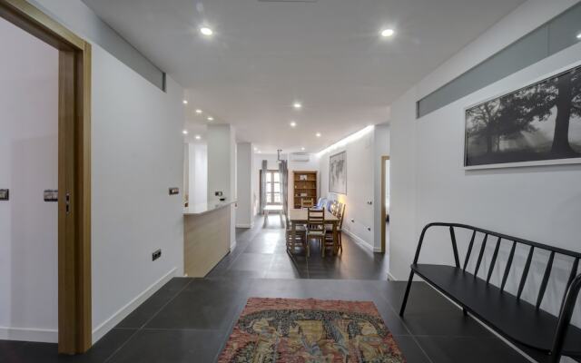Wonderful views in luxury apartment