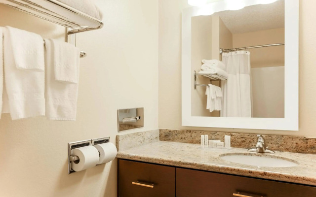 Sonesta Simply Suites Houston Brookhollow