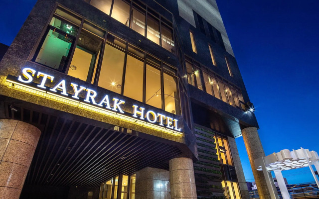 Stayrak Hotel