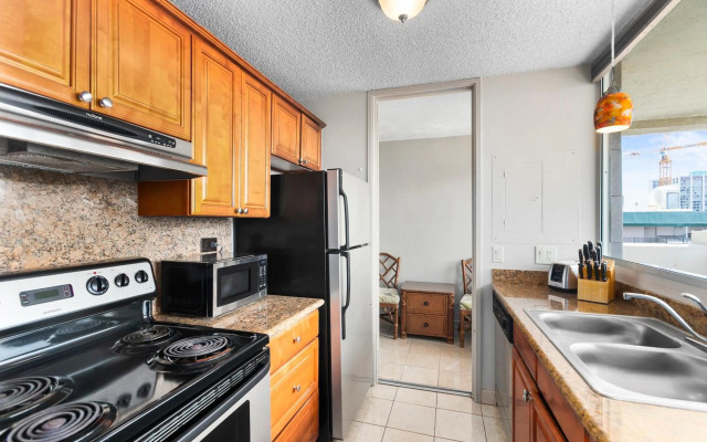 Waikiki Beach Condominiums