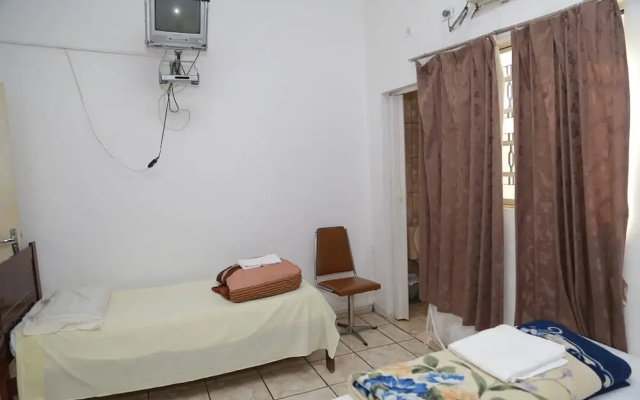 OYO Ramos Hotel