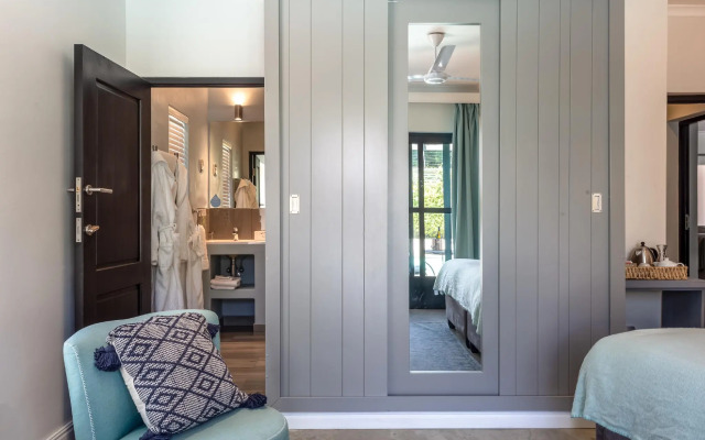 Whale Rock Luxury Lodge