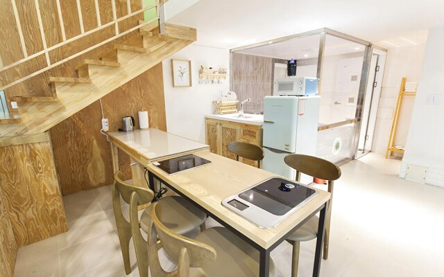 Gapyeong FS Pool Villa Pension