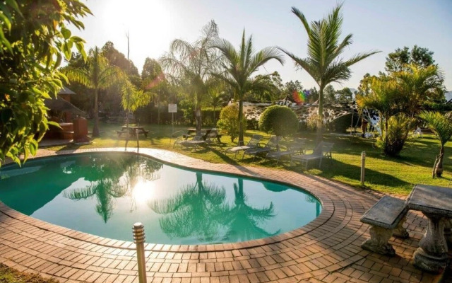 Brookside Lodge B&B