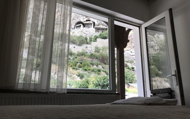 Kral Kaya Otel