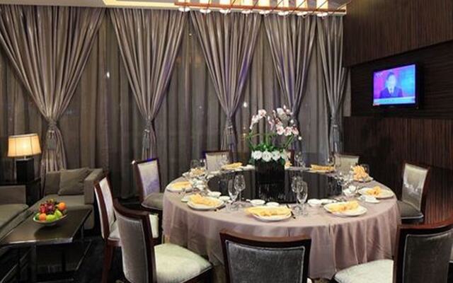 Le Parker International Hotel