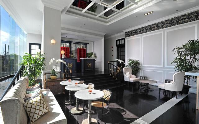 Brava Suites by ZIA Surabaya