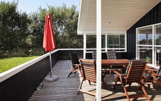 8 Person Holiday Home in Hjorring-by Traum