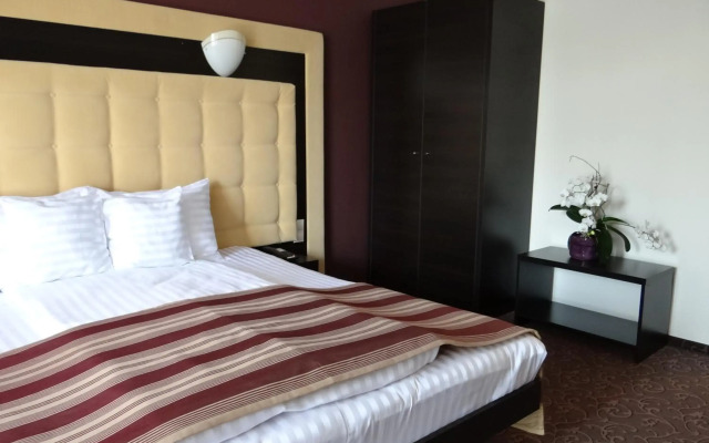 Hotel Ozana