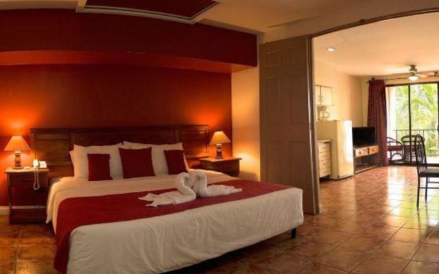 Copacabana Hotel and Suites