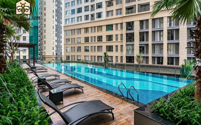 Dream House Apartment