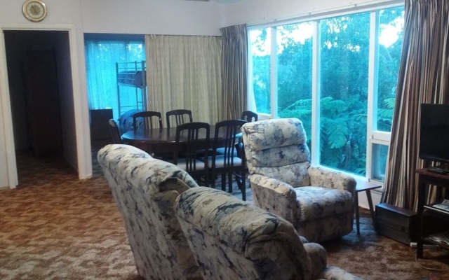 Selah Cottage – Guest Rooms – Sydney