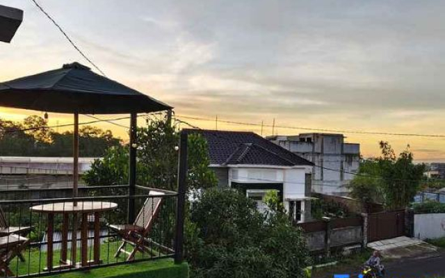 Villa Pondok Kelapa Batu