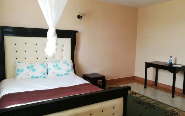 Reyna Hotel Machakos