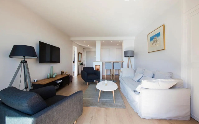 T4 refait à neuf Rennes, 3 ch. parking, 2 balcons.