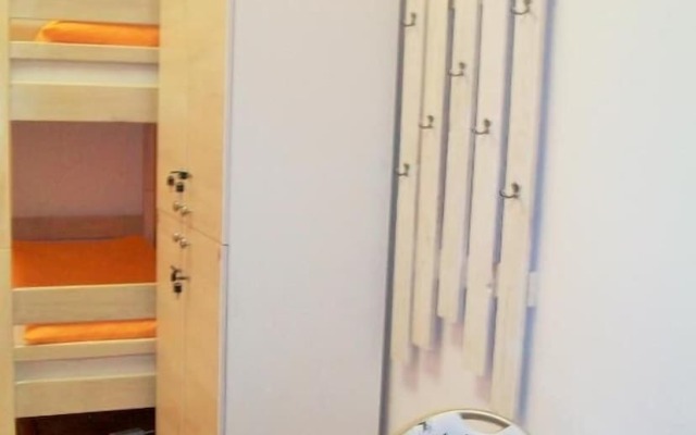 Hostel Chameleon