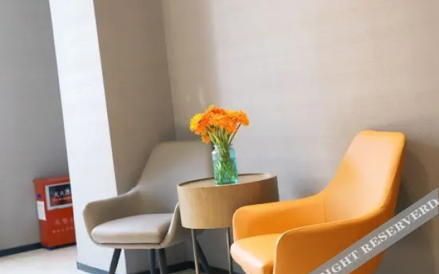 Mehood Hotel (Zhaoqing Qixingyan Xinghu Scenic Area Branch)