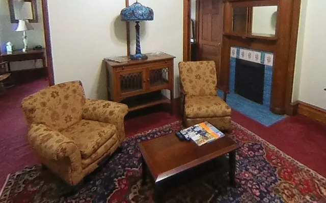 Edwardian Inn
