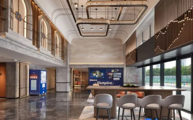 Xinyang Hampton by Hilton Hotel – Exterior – Xinyang