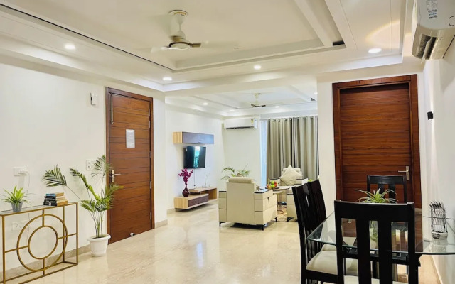 BedChambers Serviced Apartment Sector 52