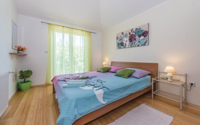 Nice Home in Dubrava With Wifi and 3 Bedrooms