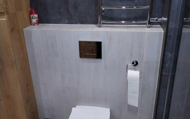 Апартаменты на 5-й просеке, 131