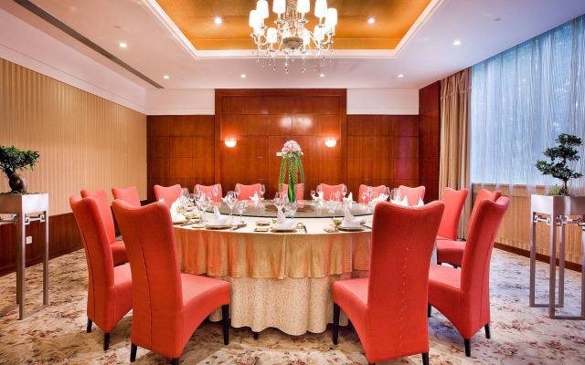 Jiaxing Sunshine Hotel