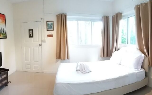 Penny's Home Stay Resort