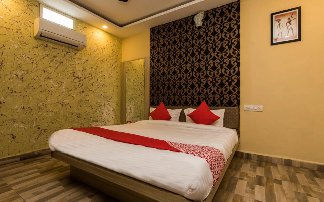 OYO 13191 Hotel Atlas Palace