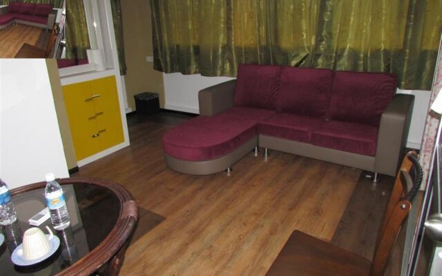 Borneo Swiss Guesthouse