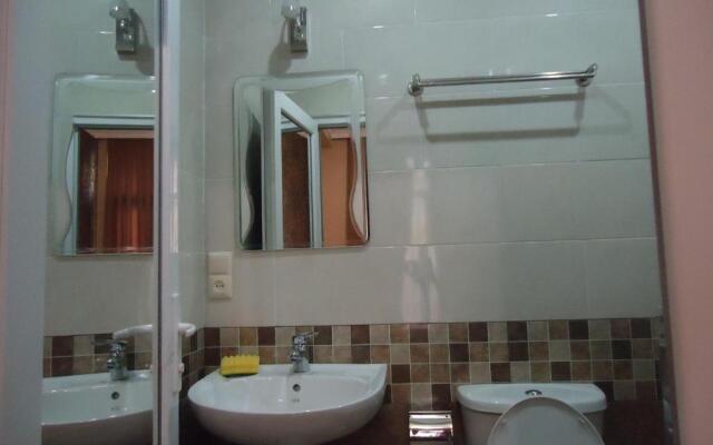 La'Rooms
