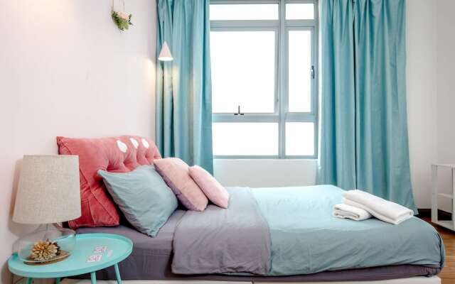 Taragon Residence Private Bedroom Suite by AirPlan