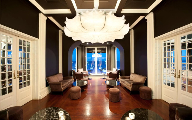 Farol Hotel