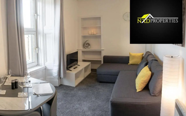 ☆Modern Flat, Close to University and City Centre☆