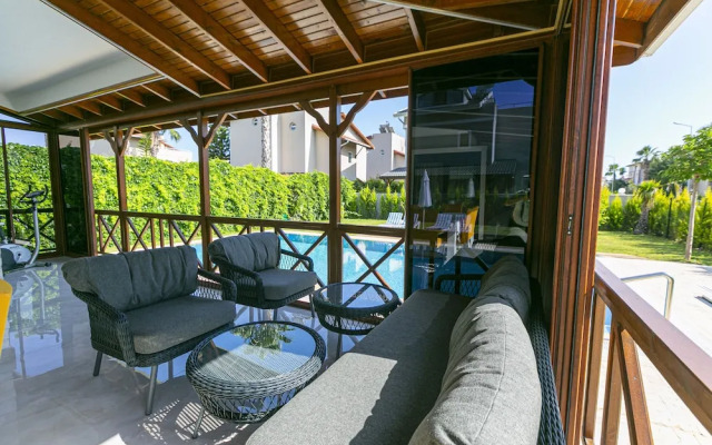 Paradise Town Villa Estella