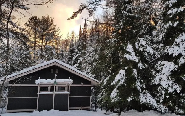 The Canadian Ecology Centre