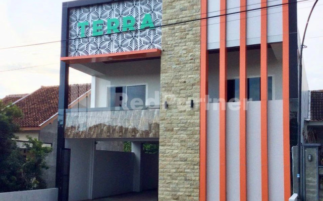 Tebluess Guesthouse Gianyar RedPartner