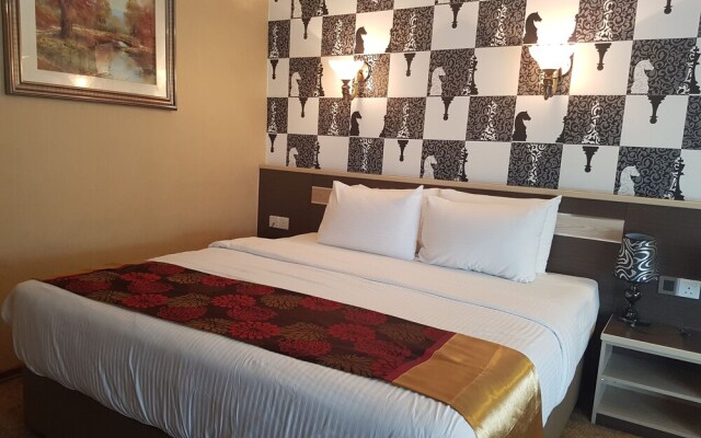 De Kpmj Boutique Hotel