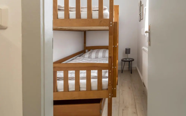 Refurbished Holiday Home in Suhl With Spacious Terrace