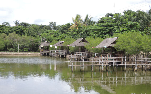 Papa Kit's Marina and Fishing Lagoon