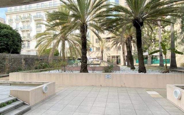 Nice Flat 5 min walking from the sea