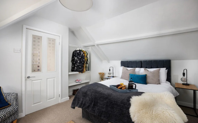 Bijoux Central Plymouth 1 Bed Apartment